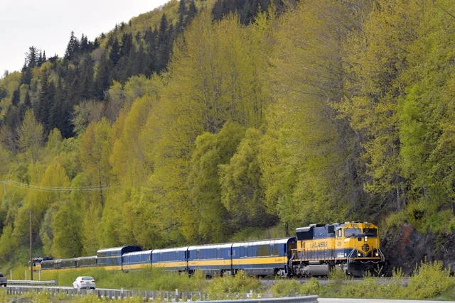 Explore canada by train easiest way with all info