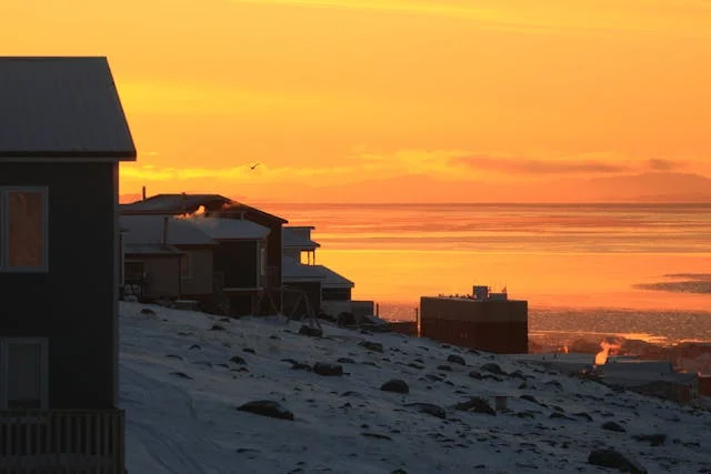 Iqaluit canada Northern lights